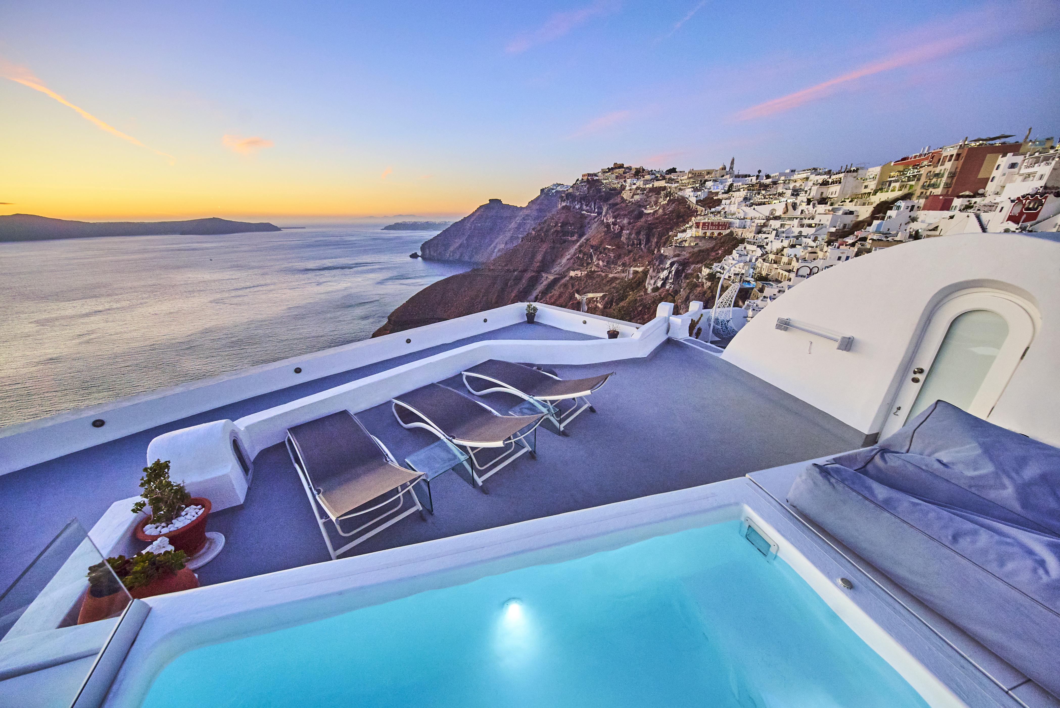 Trieris Villa & Suites Fira  Dış mekan fotoğraf