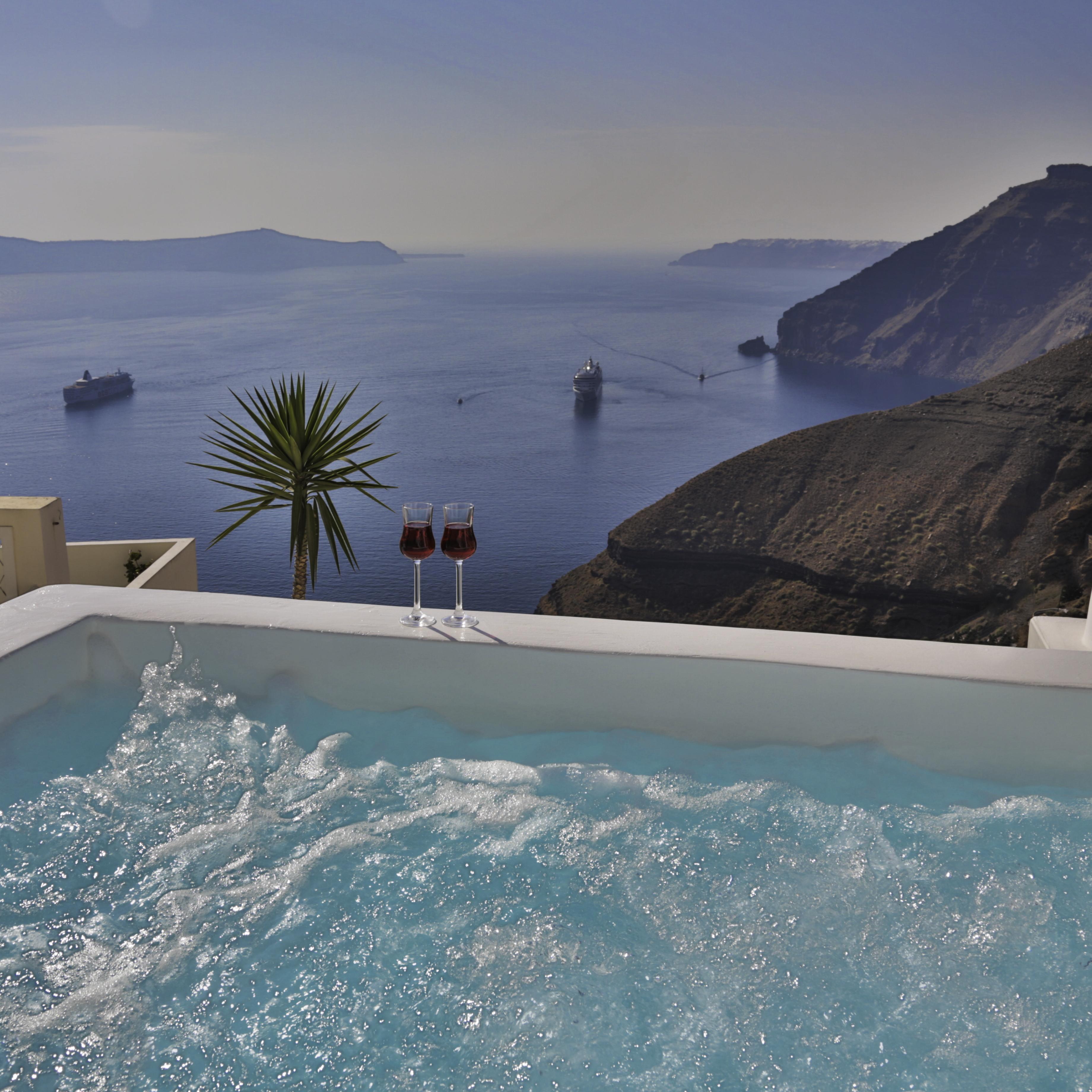 Trieris Villa & Suites Fira  Dış mekan fotoğraf