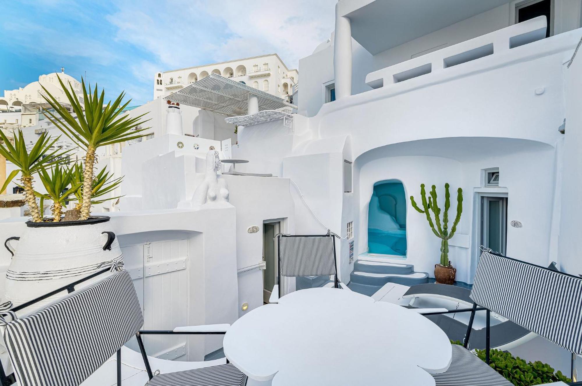 Trieris Villa & Suites Fira  Dış mekan fotoğraf