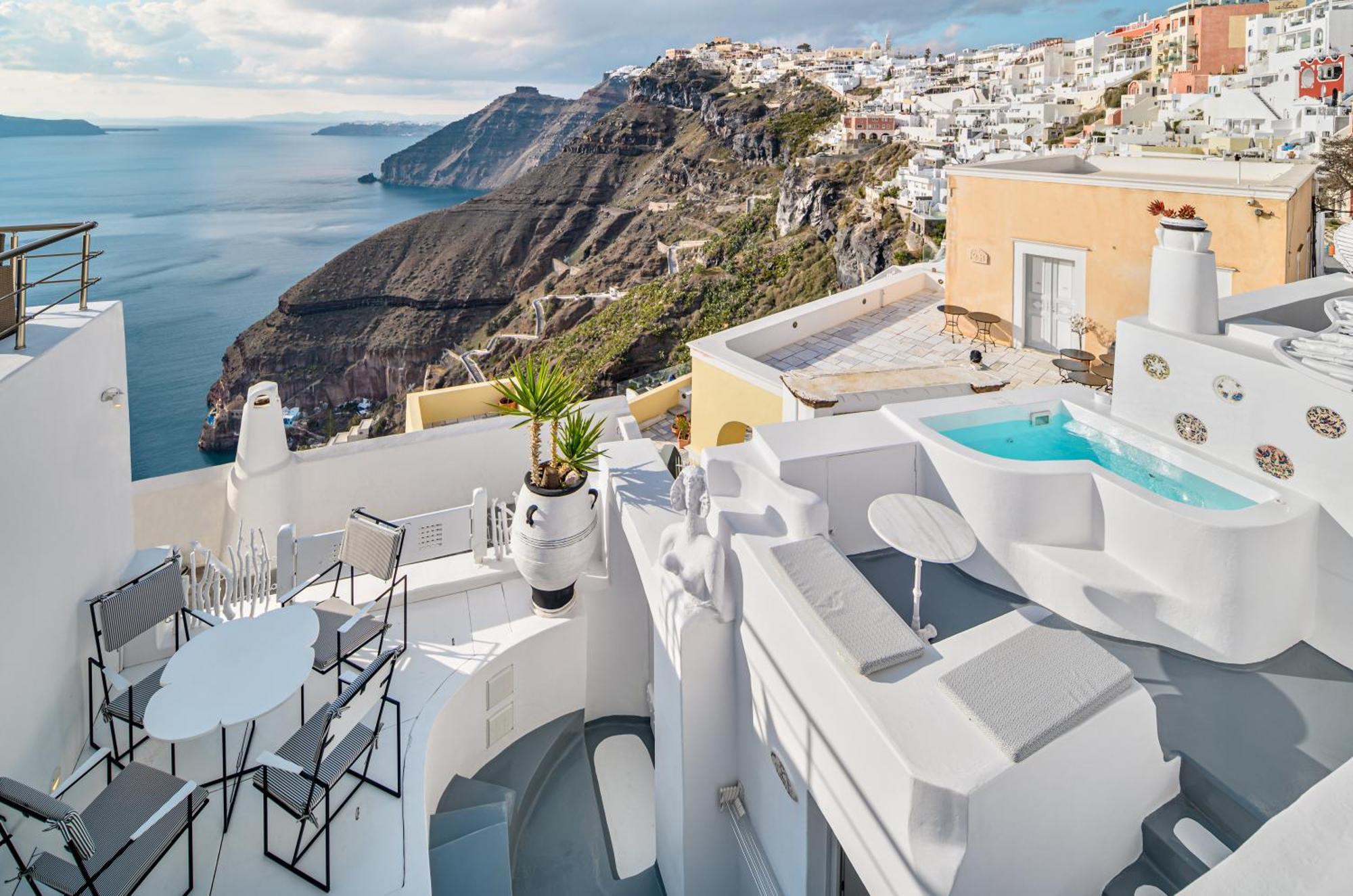 Trieris Villa & Suites Fira  Dış mekan fotoğraf